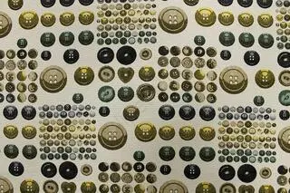 Gobelínová nová látka Knoflík