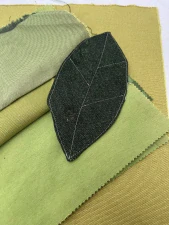 Zbytky látek na šití prostírání