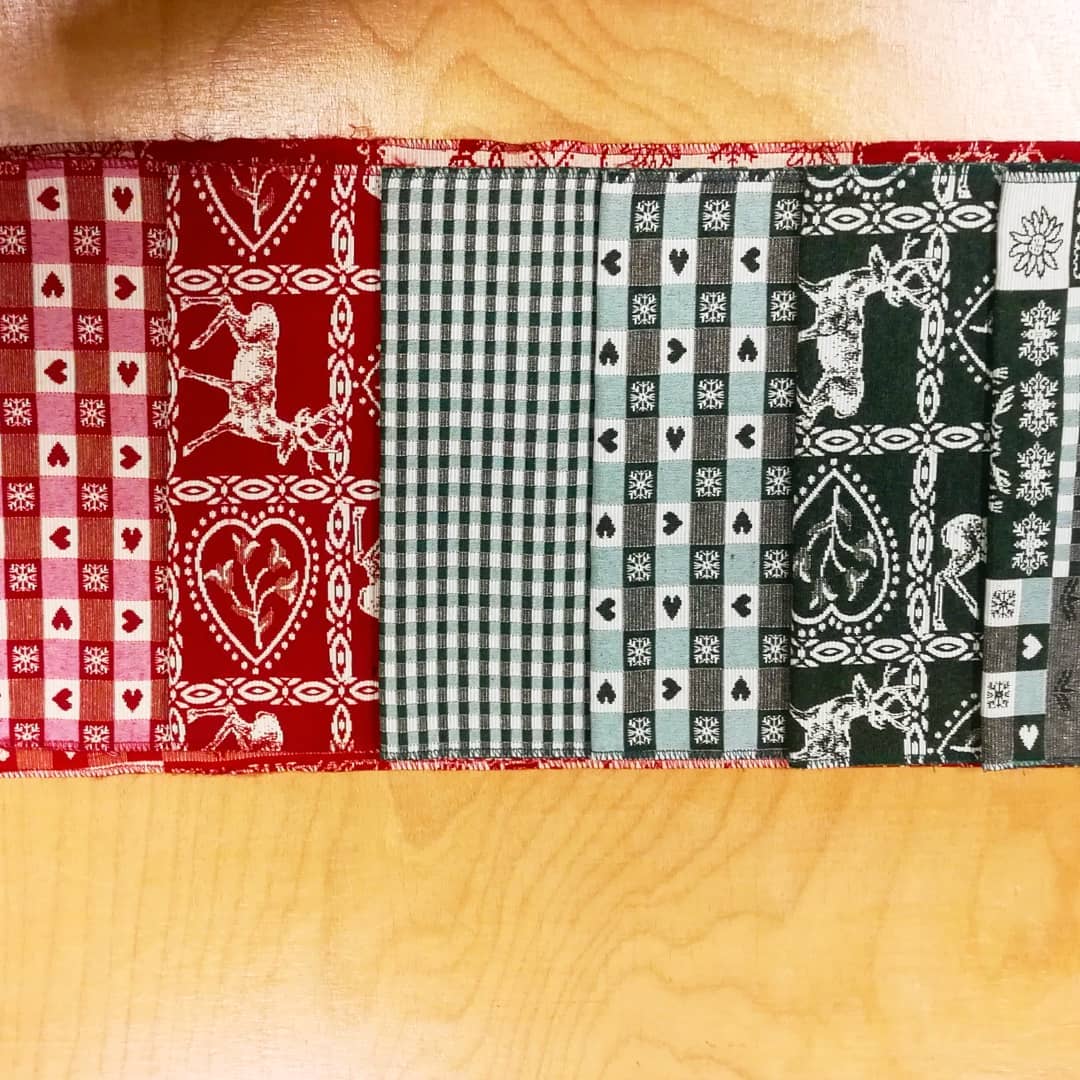 Dekorační látka skandinávského stylu s jeleny 