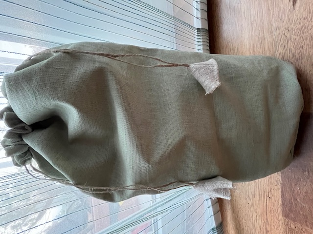 Lněný obal, chlebovka střední