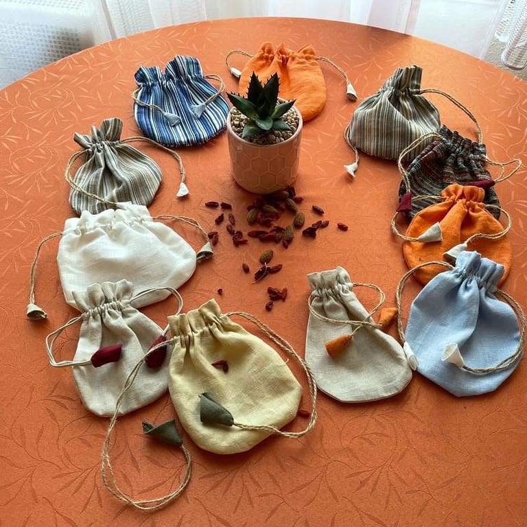 Lněné pytlíčky na koření a bylinky 13x18 cm