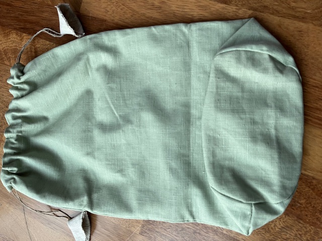 Lněný obal, chlebovka střední