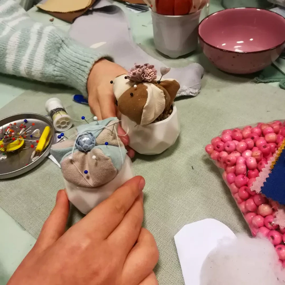 Textilní kaktus - jehelníček– kreativní sada ze zbytků látek