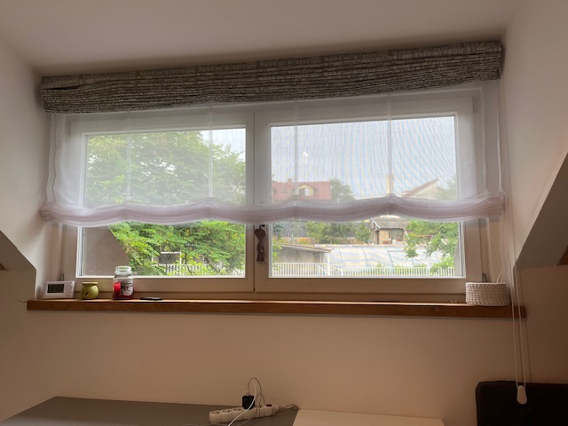 Bavlněná látka s potiskem domů