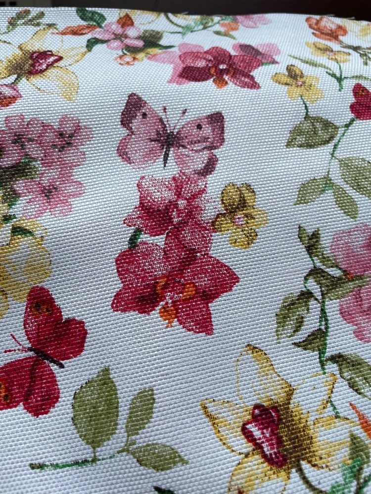 Bavlněná látka fialová, modrá květinová nádhera